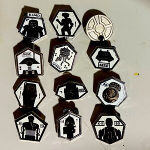 12 Star Wars Disney trading pins